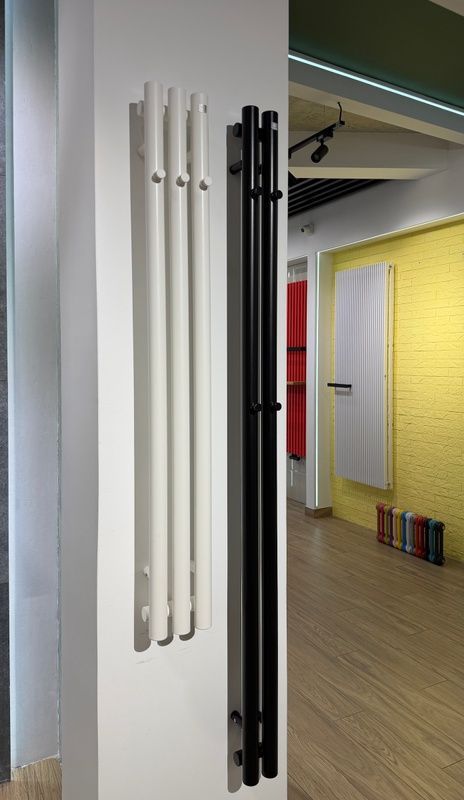 Рушникосушка комбінована Terma ROLO HANGER 1200x150, колір 9016 mat, тен MOA + вентиль Integra
