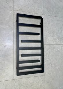 Рушникосушка водяна Terma JUNO 1040x500 Soft 9005 WGJUN104050KS95SX