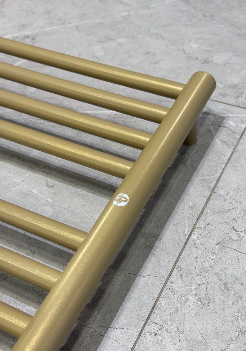 Circo Radiator Рушникосушка електрична Instal Projekt CIRCO 1095x500 Gold C95, з теном ...