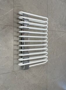 Рушникосушка Terma Michelle 780x500 White mat/панель Chrome, ліве підключення
