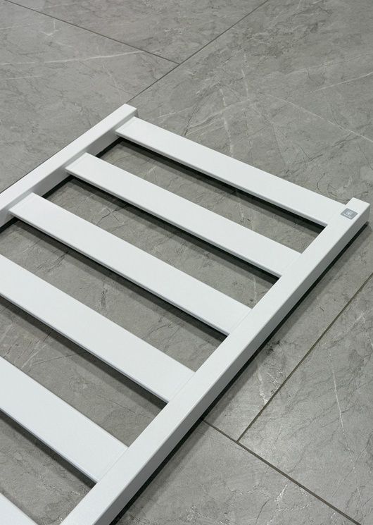 Рушникосушка електрична Terma Vivo 910x300 White mat, тен MOA