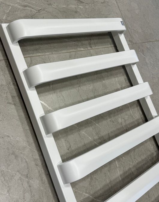 Рушникосушка водяна Terma WIX 850x500, White mat